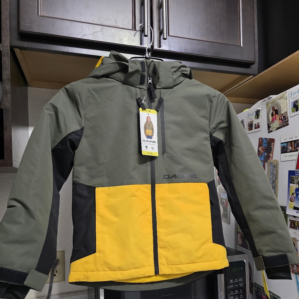Dakine Olive and Yellow Hooded Little Boys Size 8 Jacket